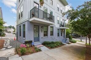 1280 Longreen Terrace Nw Property Photo 1