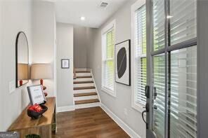 1280 Longreen Terrace Nw Property Photo 4