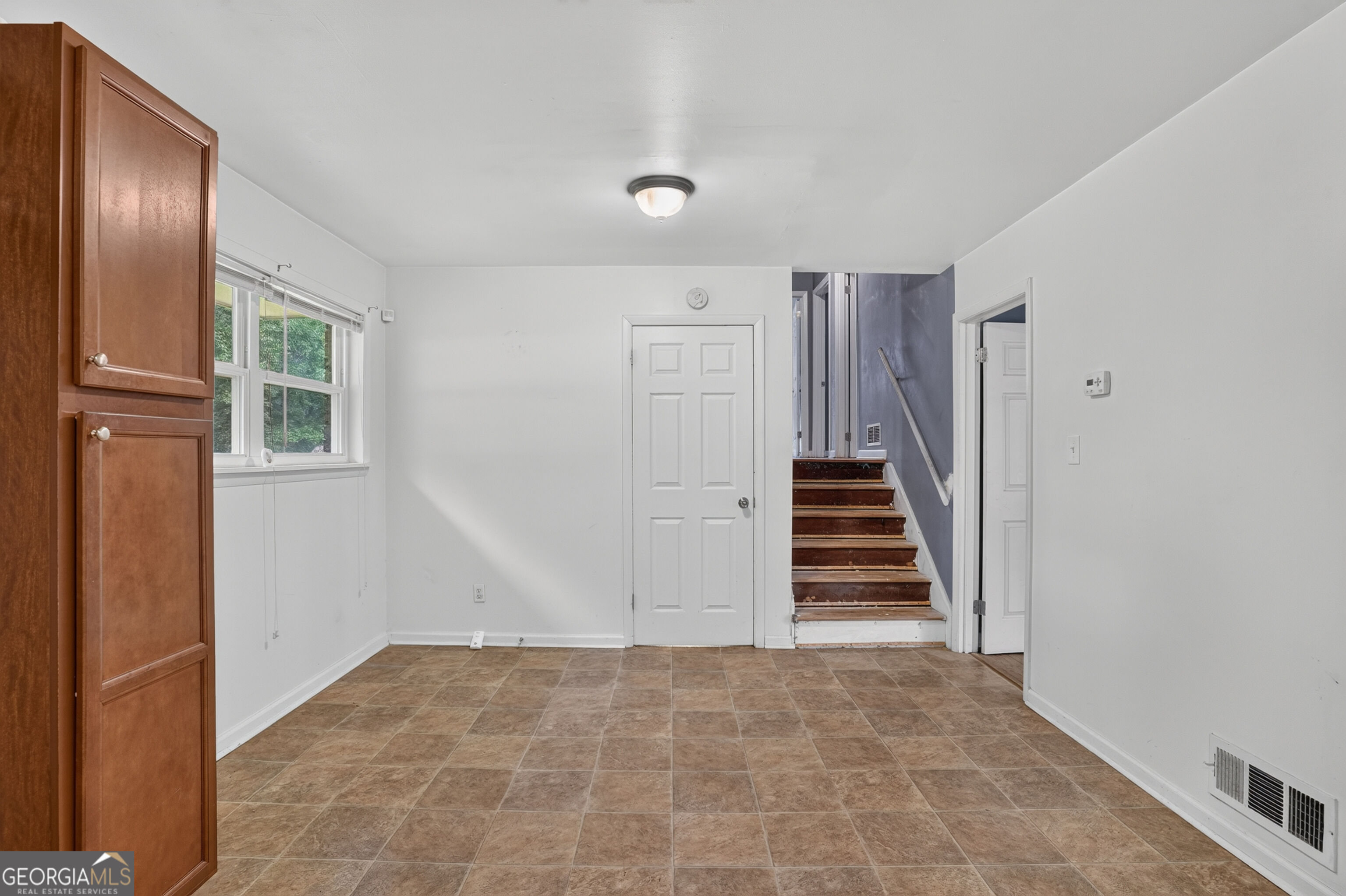 786 S Nottingham Road Property Photo 3
