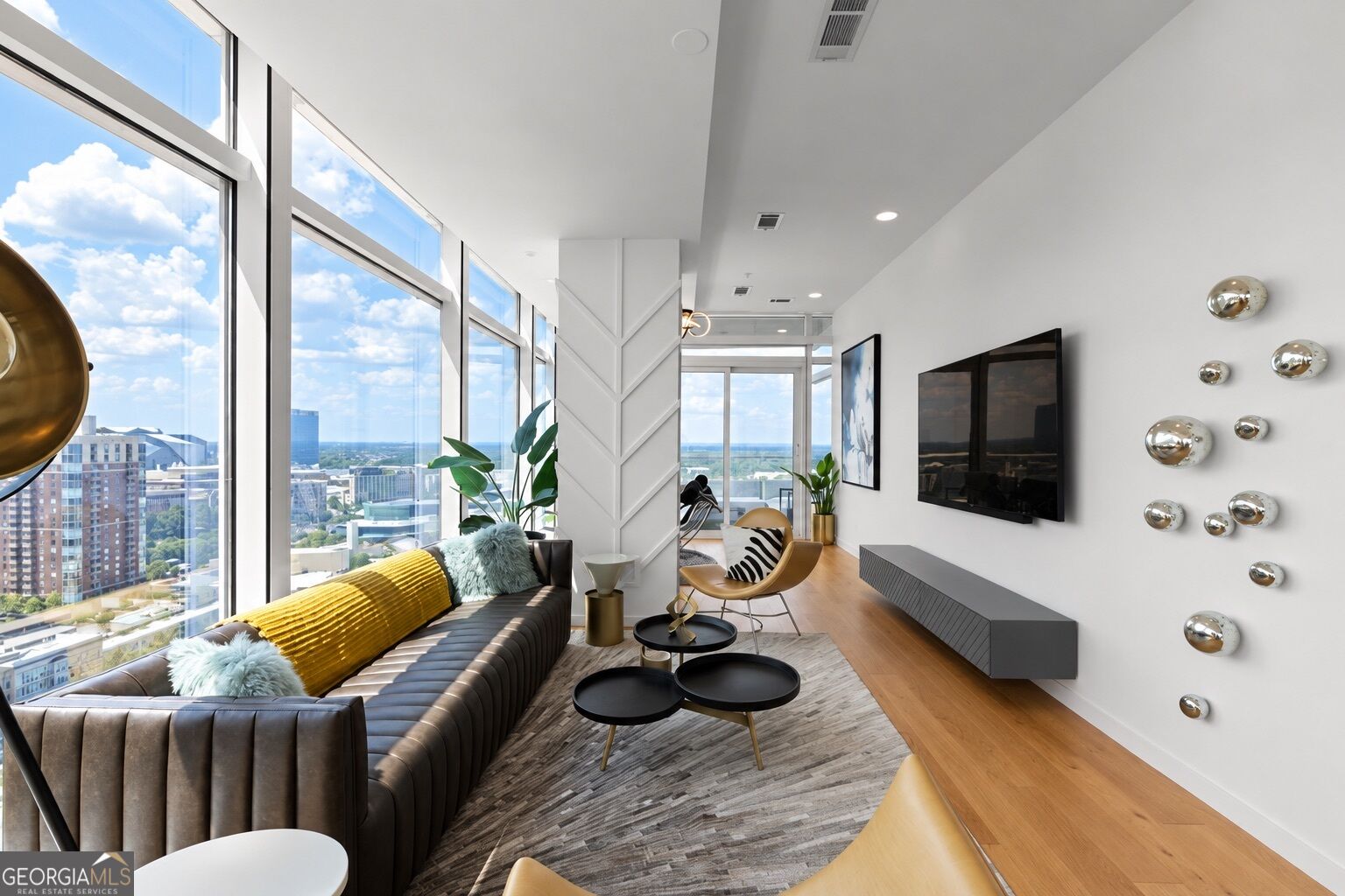 45 Ivan Allen Jr Boulevard # 2505 Property Photo 17