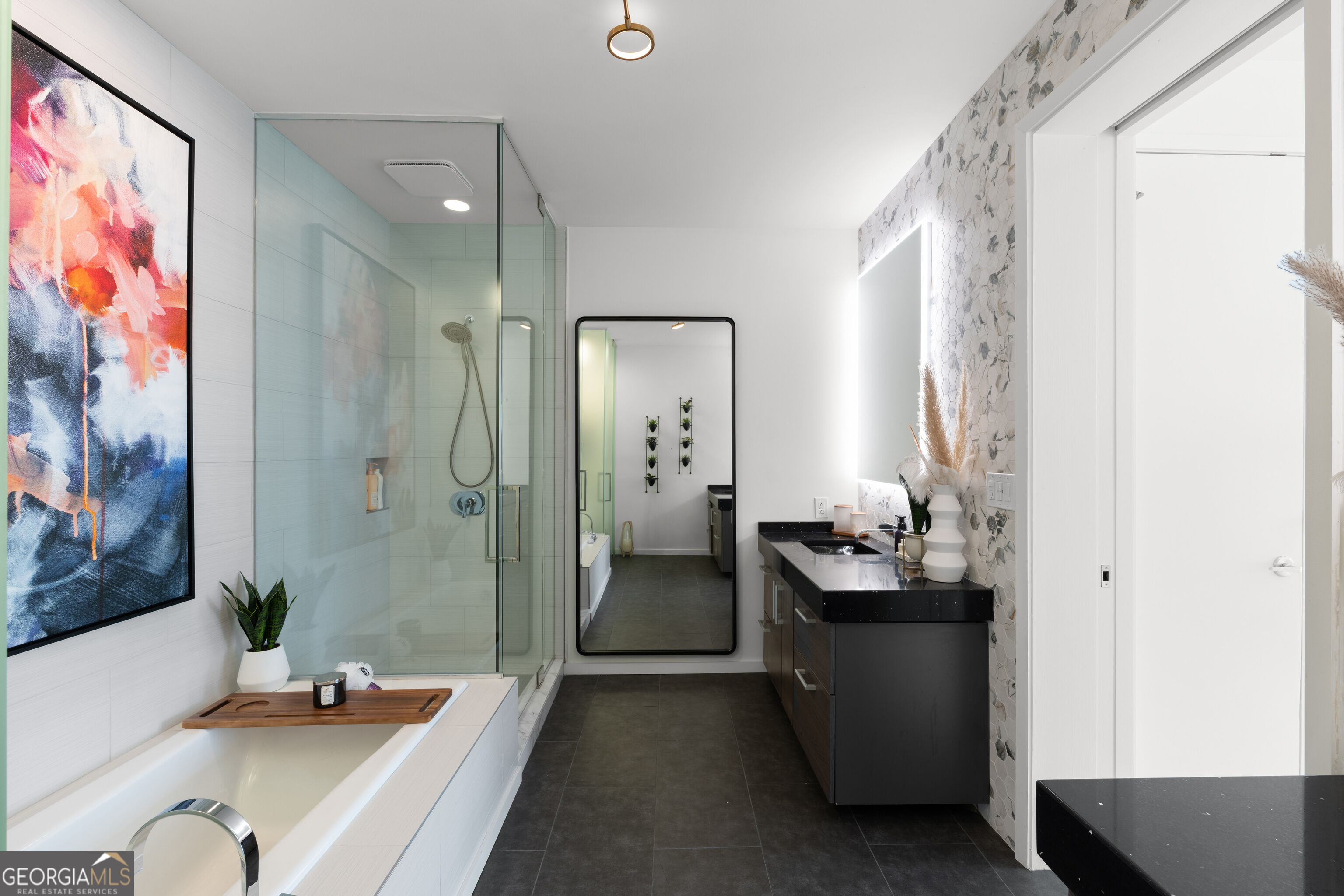 45 Ivan Allen Jr Boulevard # 2505 Property Photo 35