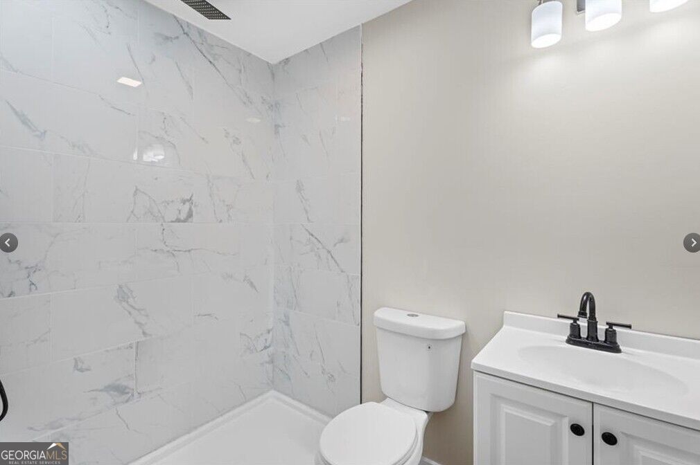 131 Watson Street Property Photo 6