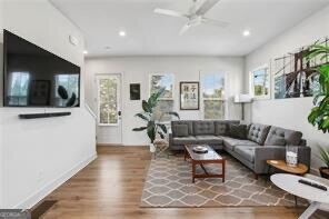 990 Viney Way Nw Property Photo 4