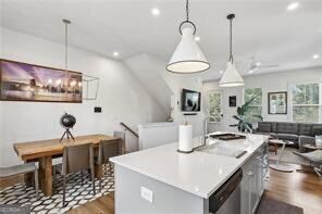 990 Viney Way Nw Property Photo 11