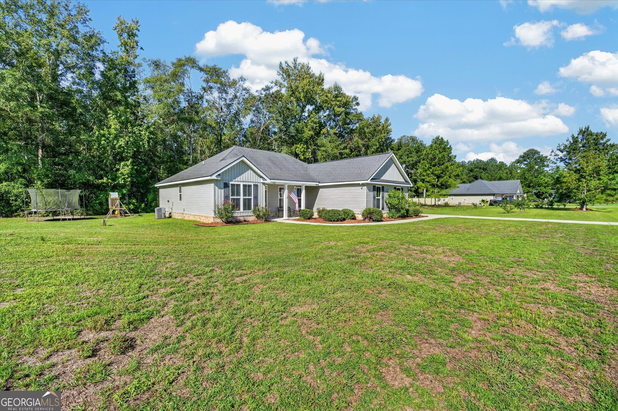 229 Shiloh Drive Property Photo 2