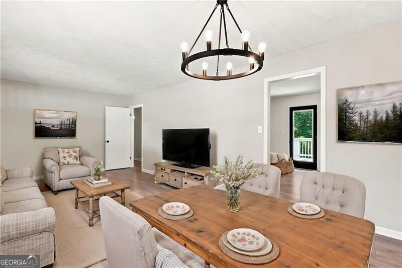 4114 Lauada Drive Property Photo 2