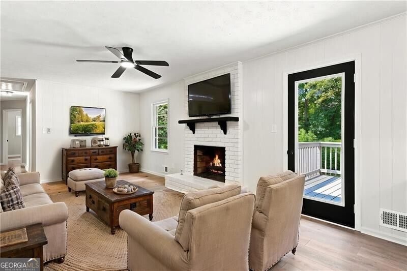 4114 Lauada Drive Property Photo 3