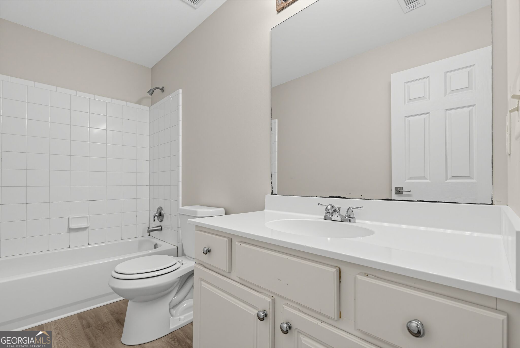 4011 Triton Ives Drive Property Photo 18