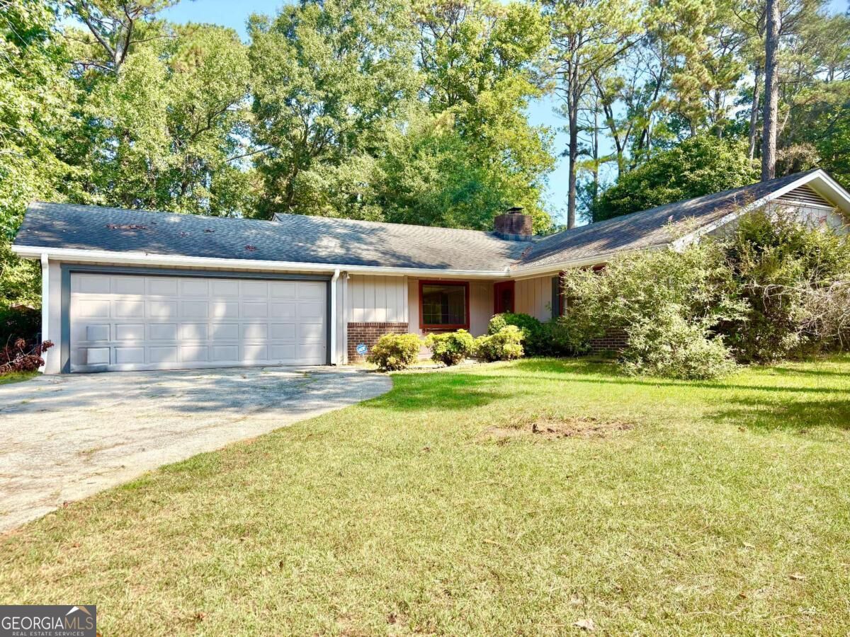 1398 Fairfield Drive Sw Property Photo 2