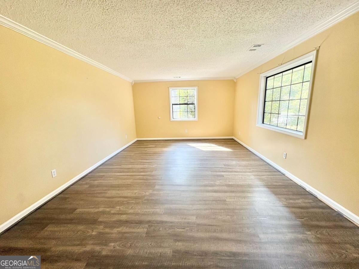 1398 Fairfield Drive Sw Property Photo 9