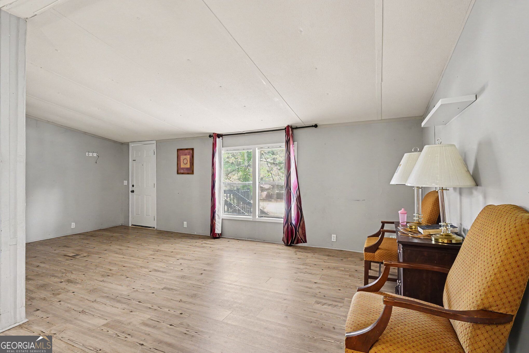 915 Steele Drive Property Photo 10