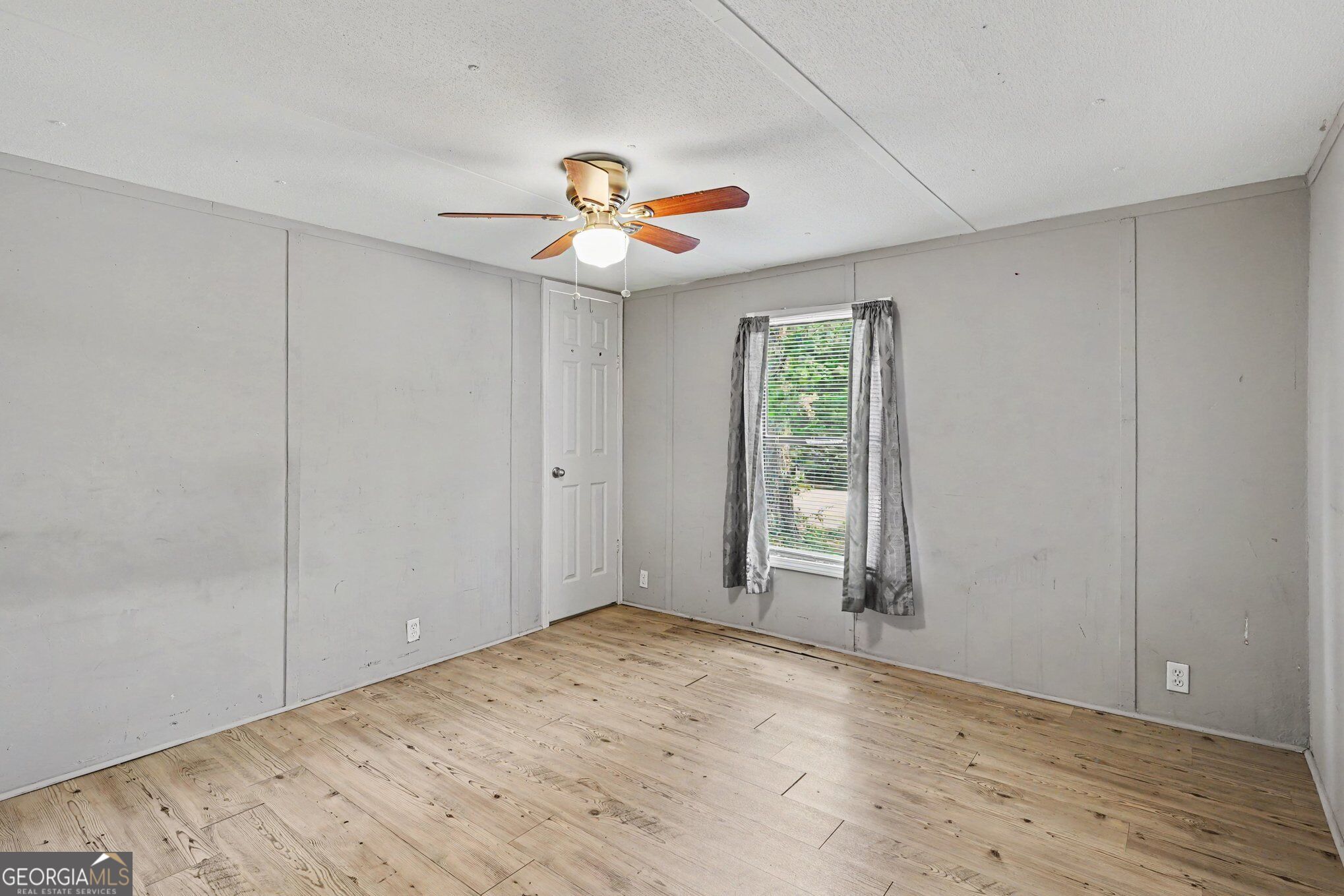915 Steele Drive Property Photo 18