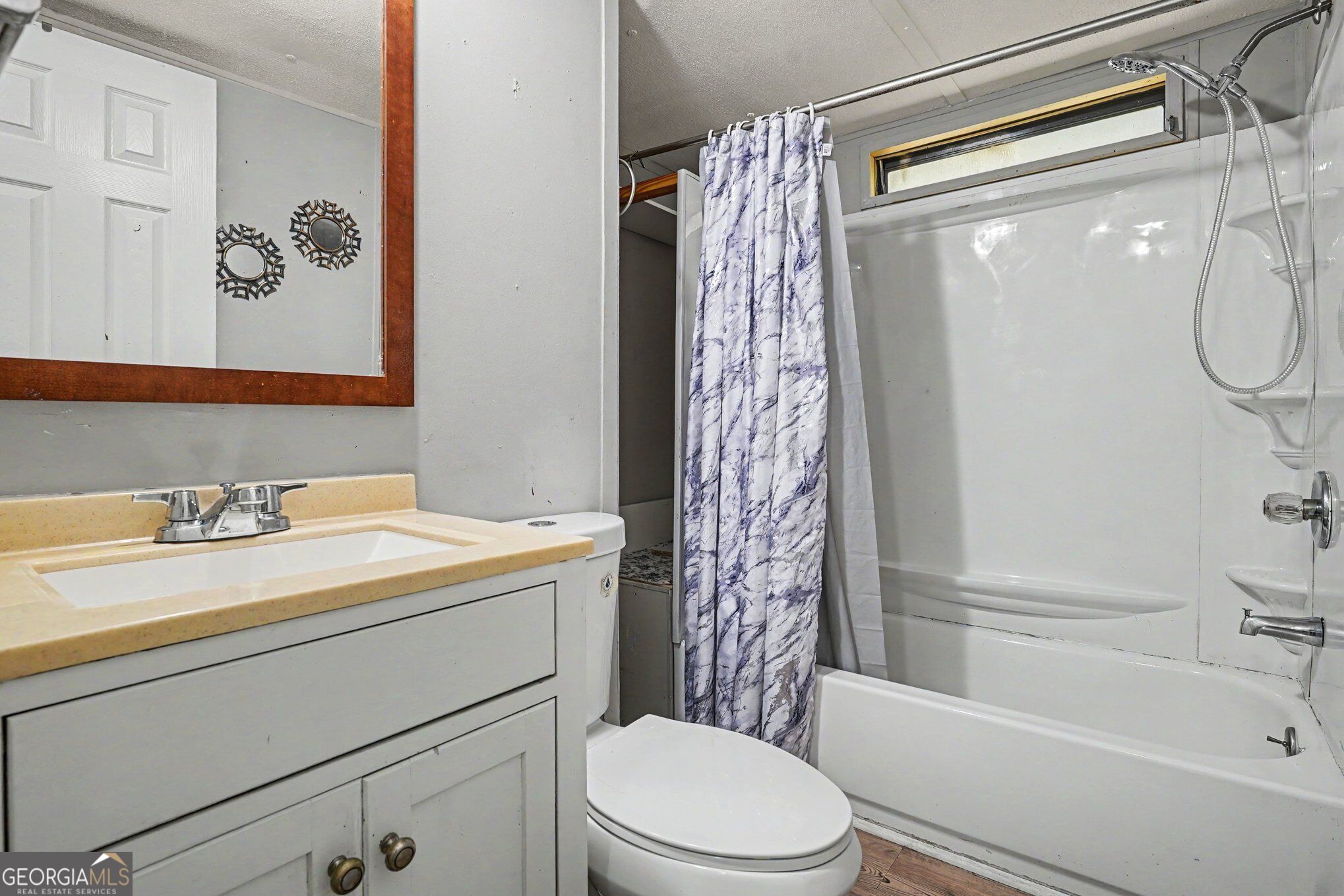 915 Steele Drive Property Photo 22