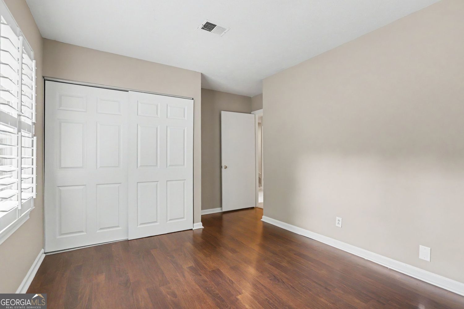 2752 Meadow Mere E Property Photo 17