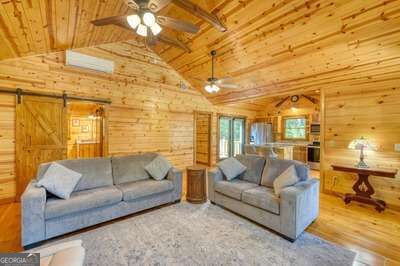 305 Whispering Hills Road Property Photo 13