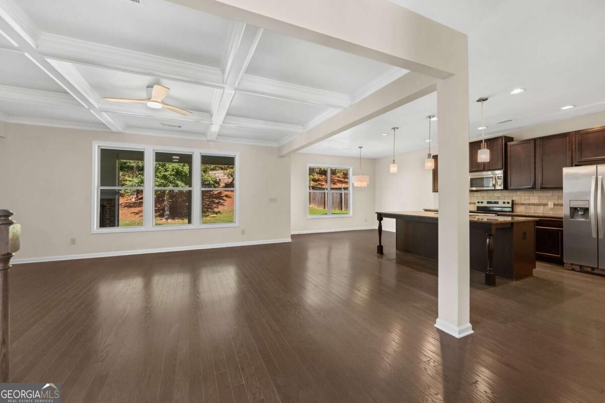 7491 Silk Tree Pointe Property Photo 7