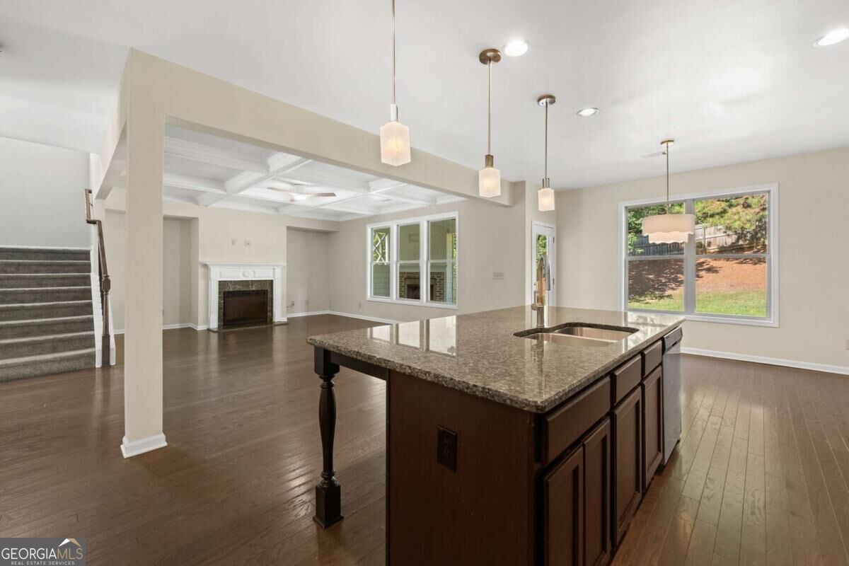 7491 Silk Tree Pointe Property Photo 18