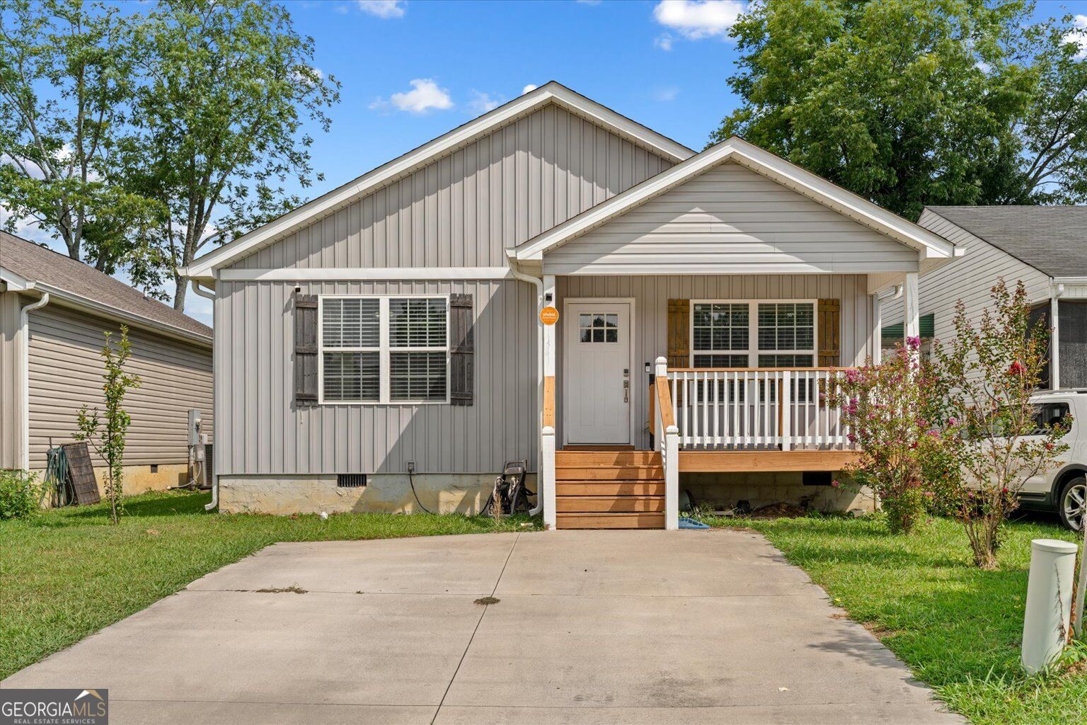 3084 Striplin Trail Property Photo 1