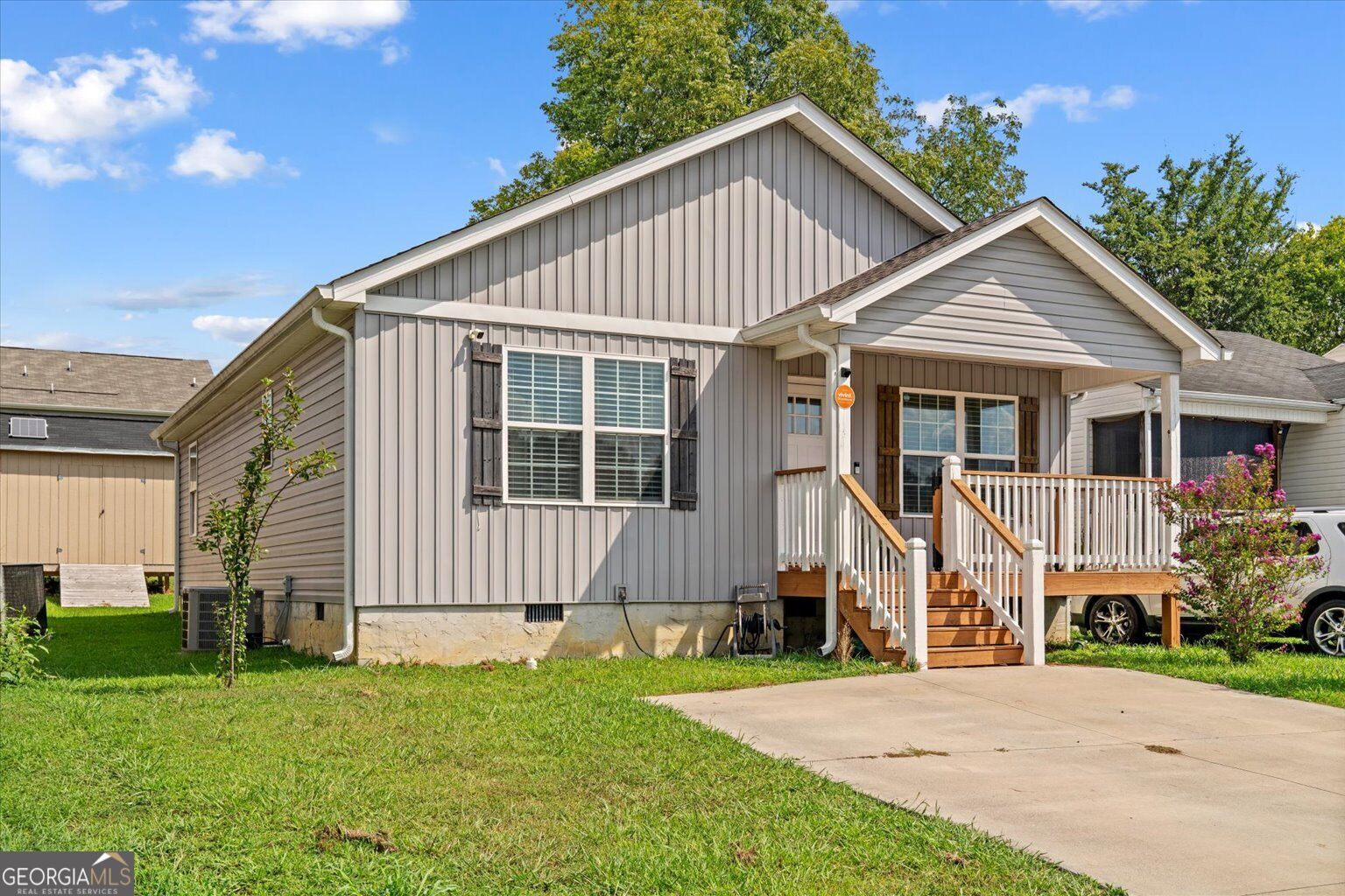 3084 Striplin Trail Property Photo 3