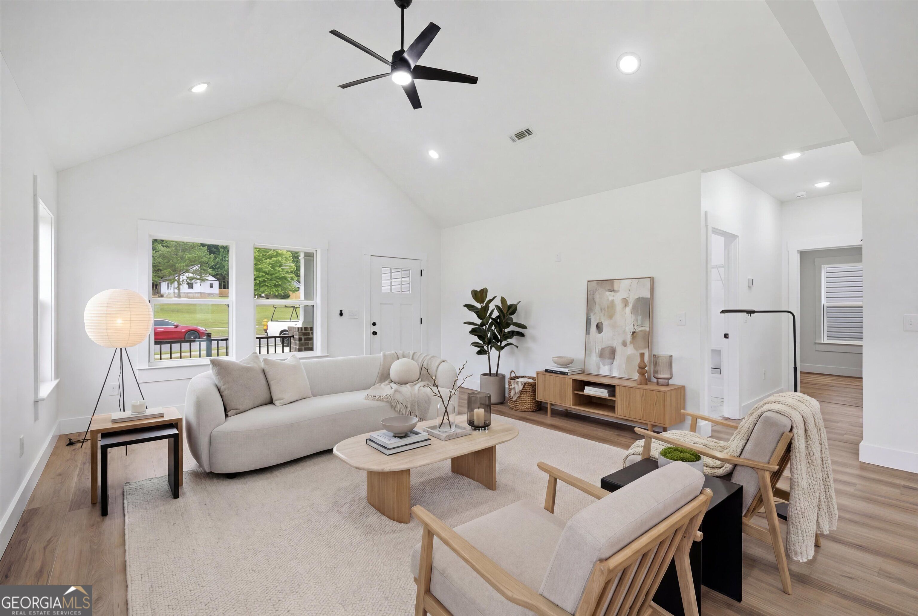 144 Washington Street Property Photo 3