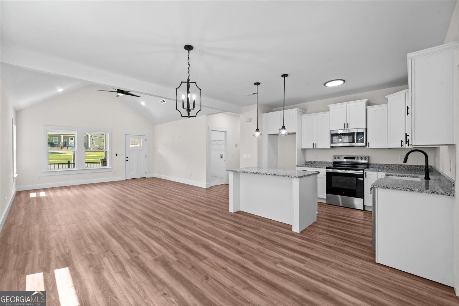 144 Washington Street Property Photo 15