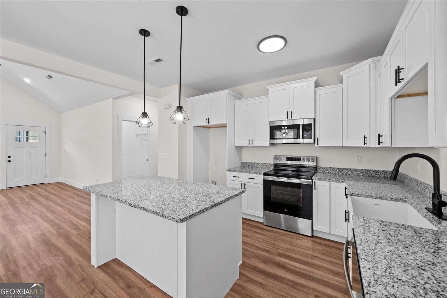144 Washington Street Property Photo 18