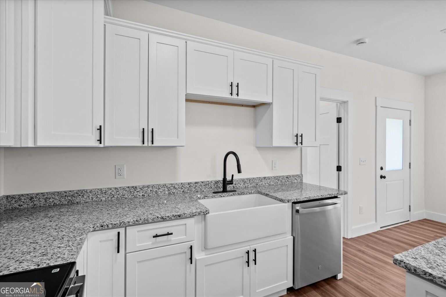 144 Washington Street Property Photo 21