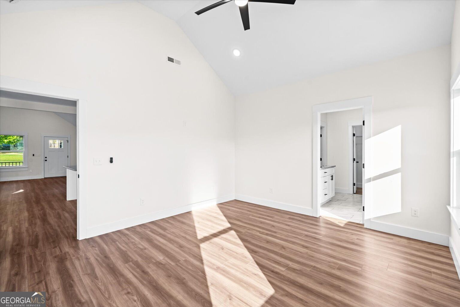 144 Washington Street Property Photo 26