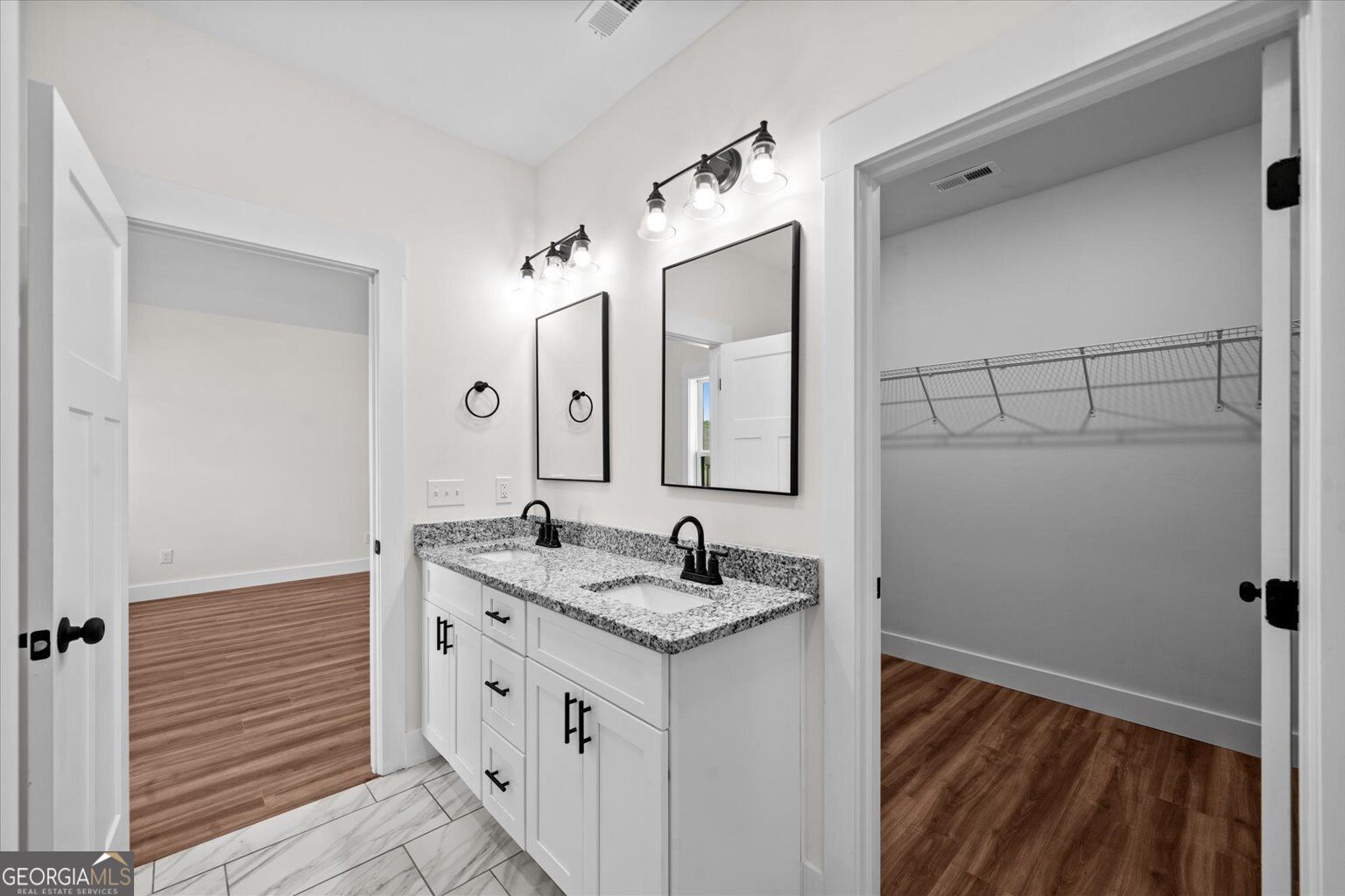 144 Washington Street Property Photo 29