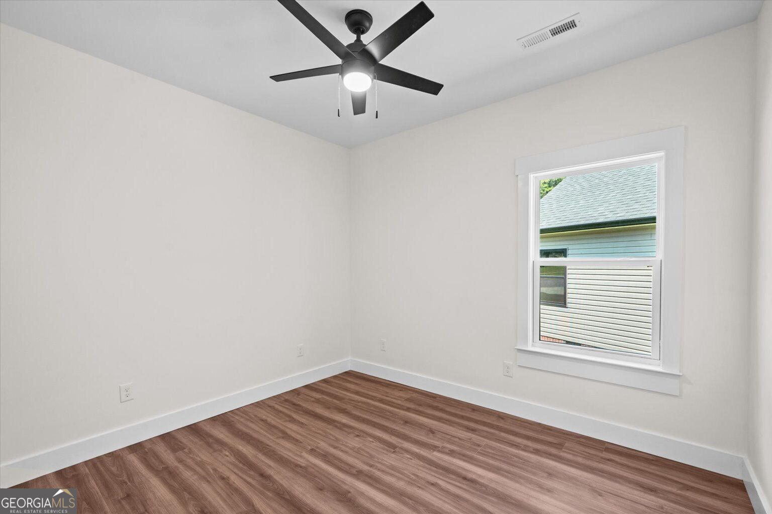 144 Washington Street Property Photo 33