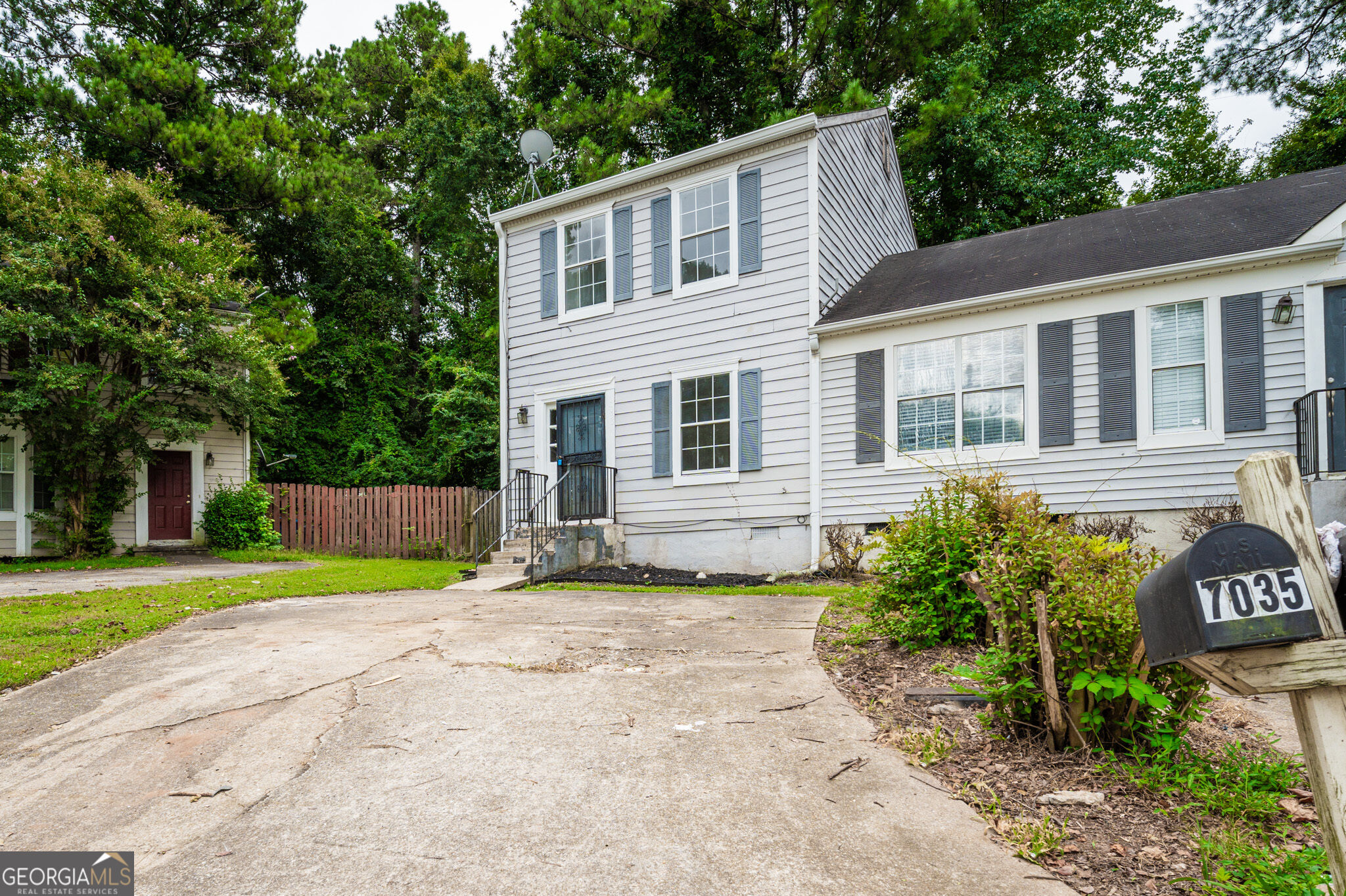 7035 Panda Road Property Photo 1