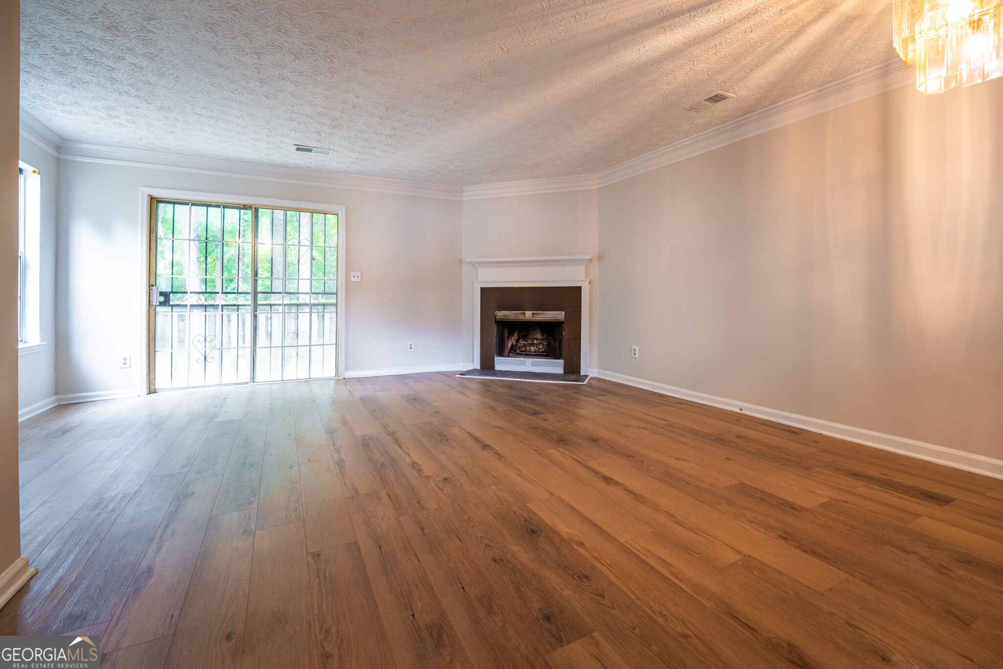 7035 Panda Road Property Photo 5