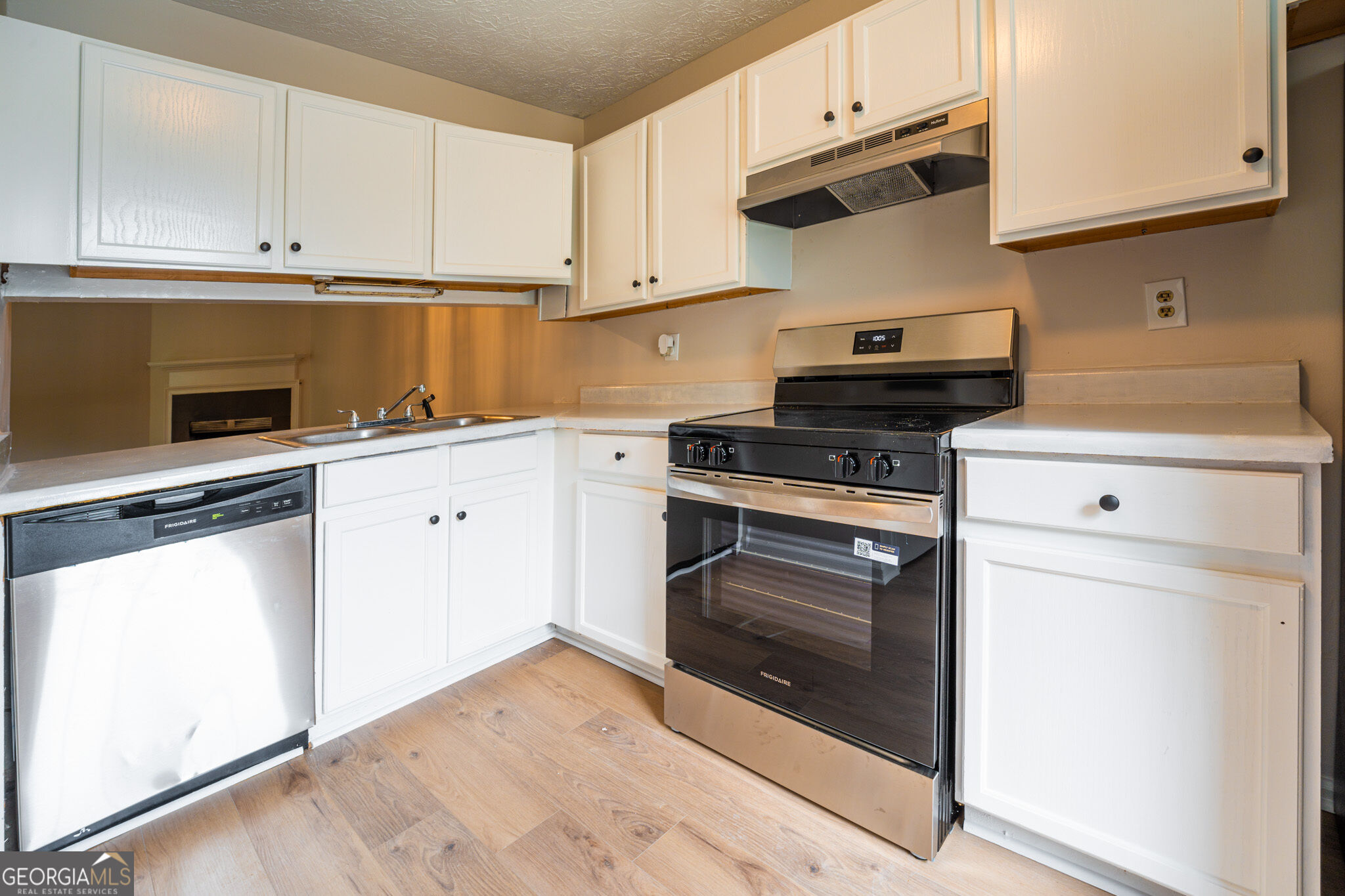 7035 Panda Road Property Photo 8