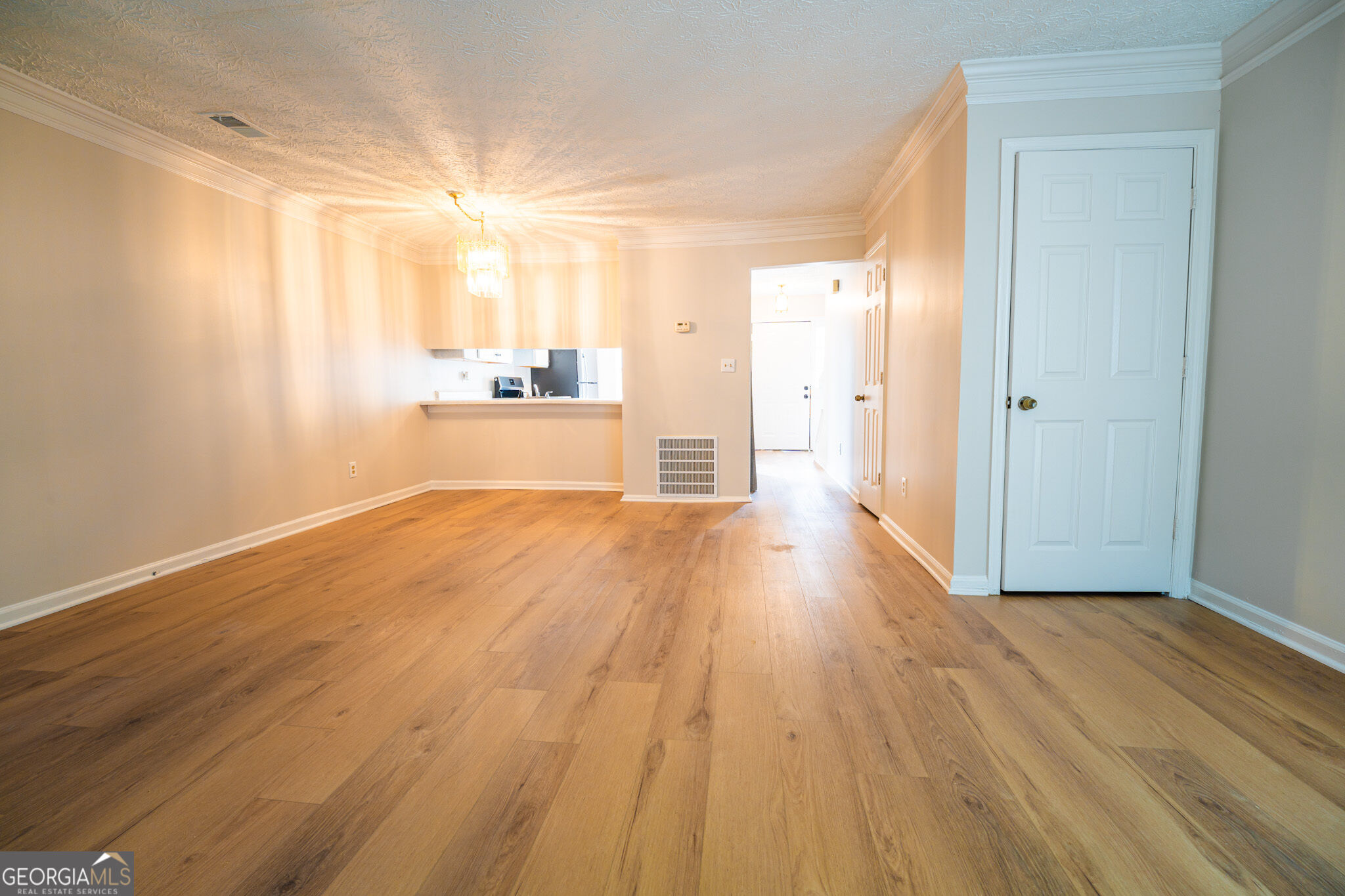 7035 Panda Road Property Photo 10