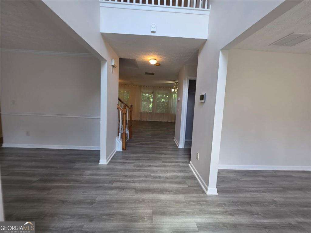 3983 Roxberry Hill Lane Property Photo 3