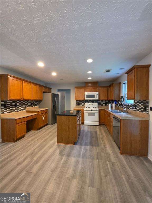 3983 Roxberry Hill Lane Property Photo 10