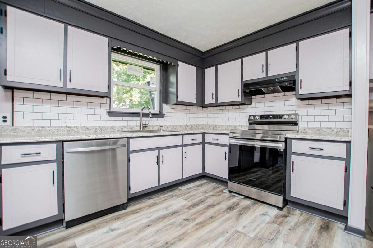 74 Adams Street Property Photo 16