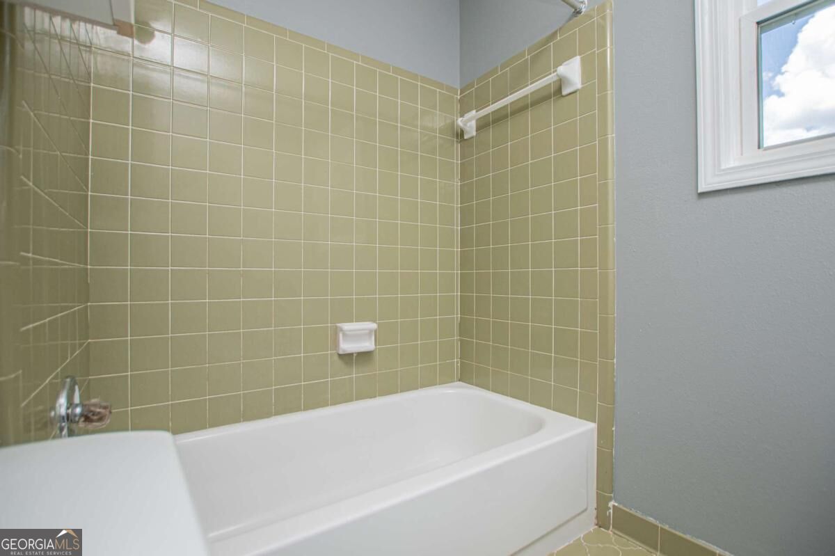 74 Adams Street Property Photo 25
