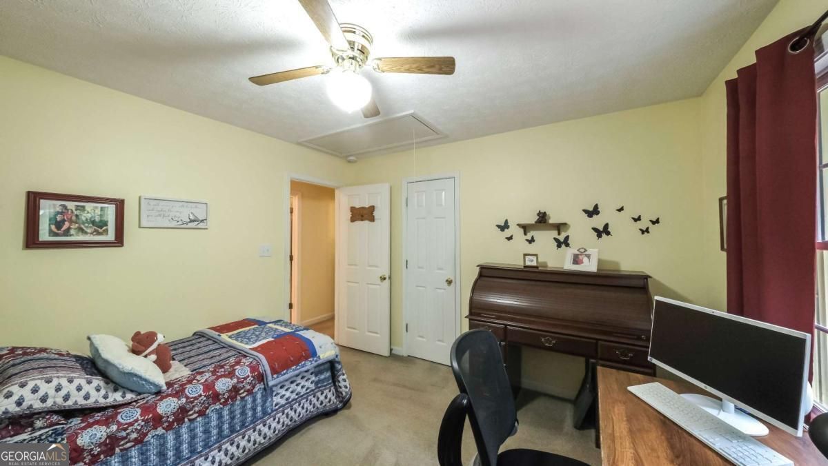 712 Honeysuckle Lane Property Photo 31
