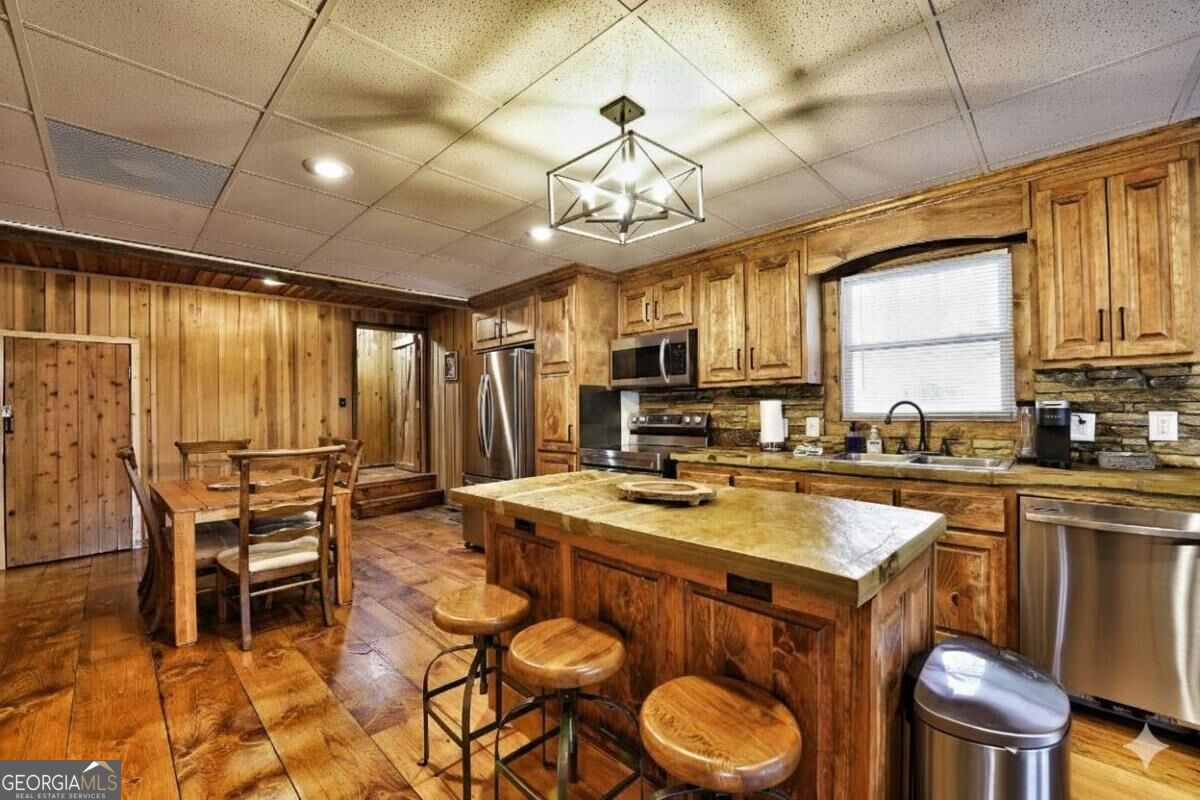 172 Sweetwater Road Property Photo 11