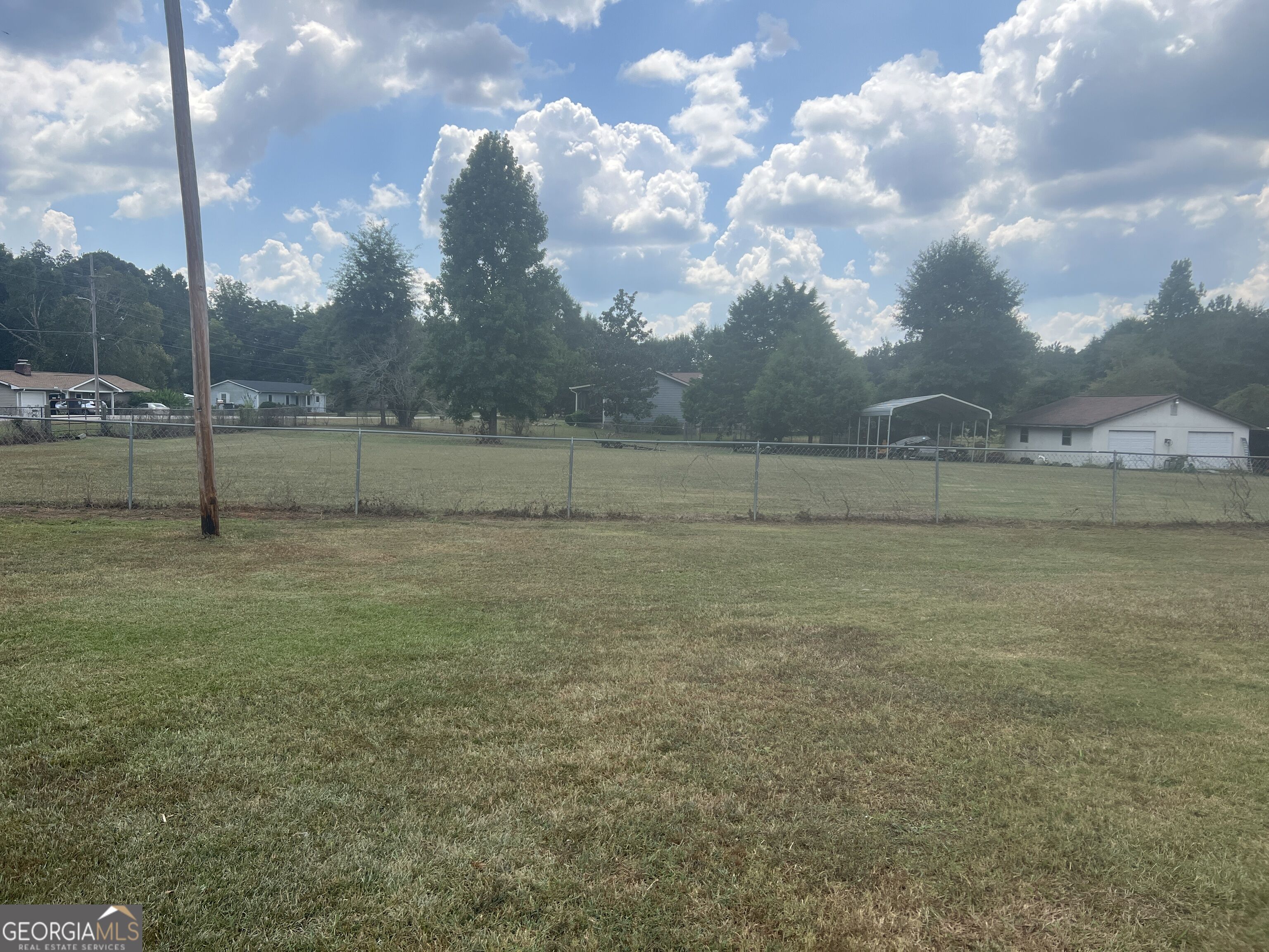 1529 S Davis Road Property Photo 21