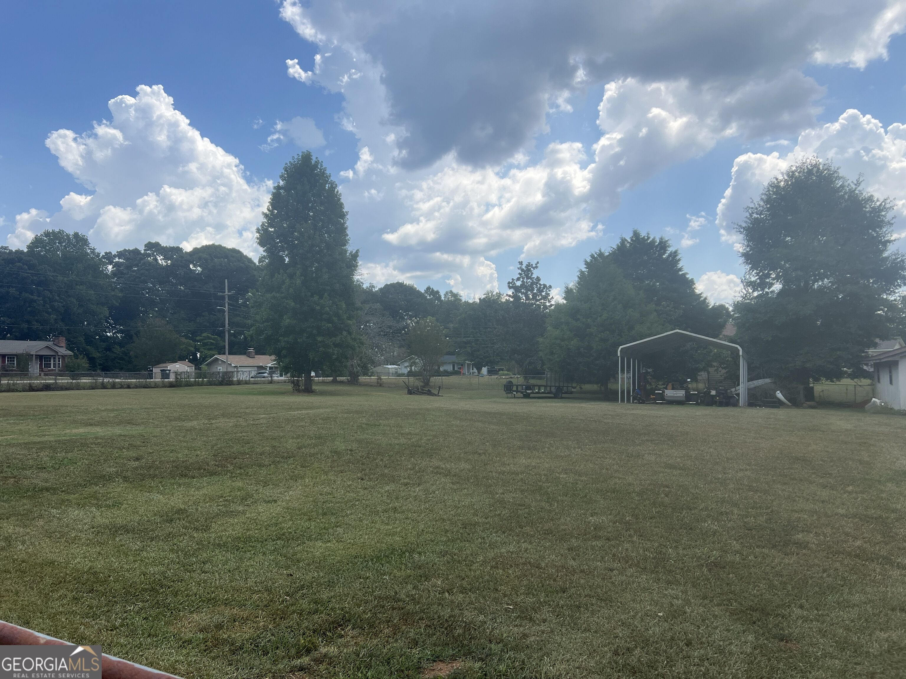 1529 S Davis Road Property Photo 22