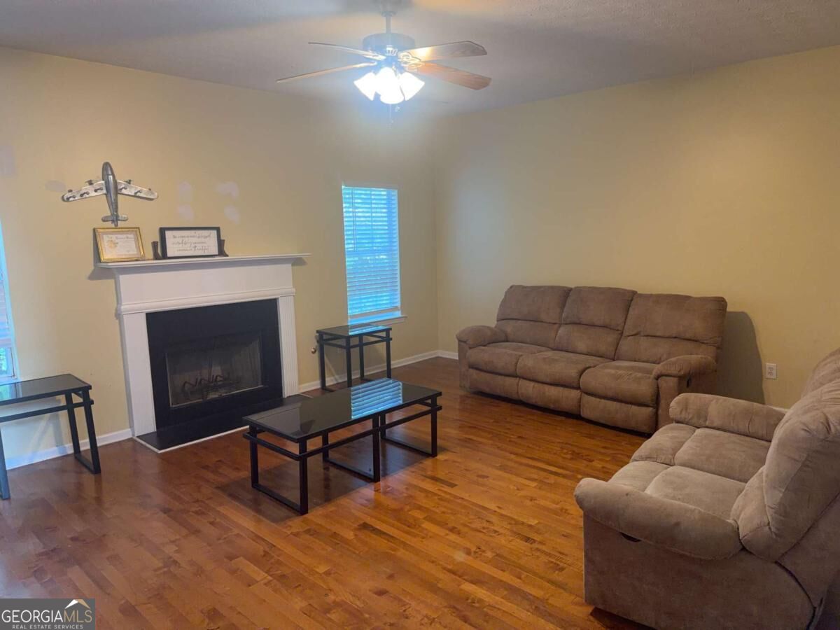 1580 Callaway Loop Property Photo 3