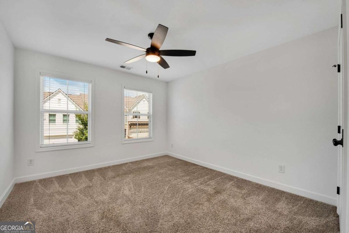 1251 Willamette Way Property Photo 28