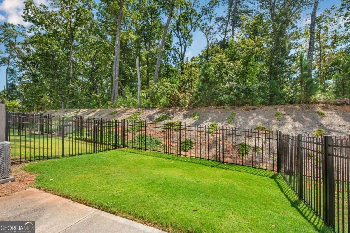 1251 Willamette Way Property Photo 29