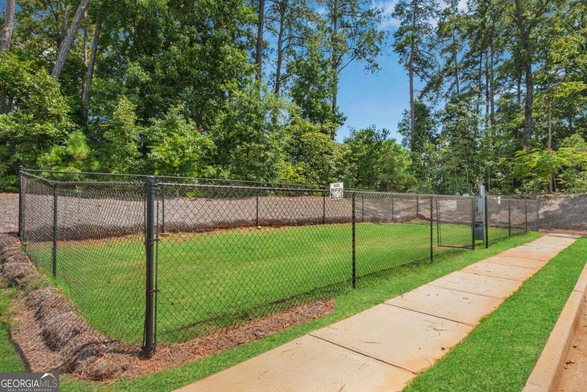 1251 Willamette Way Property Photo 39
