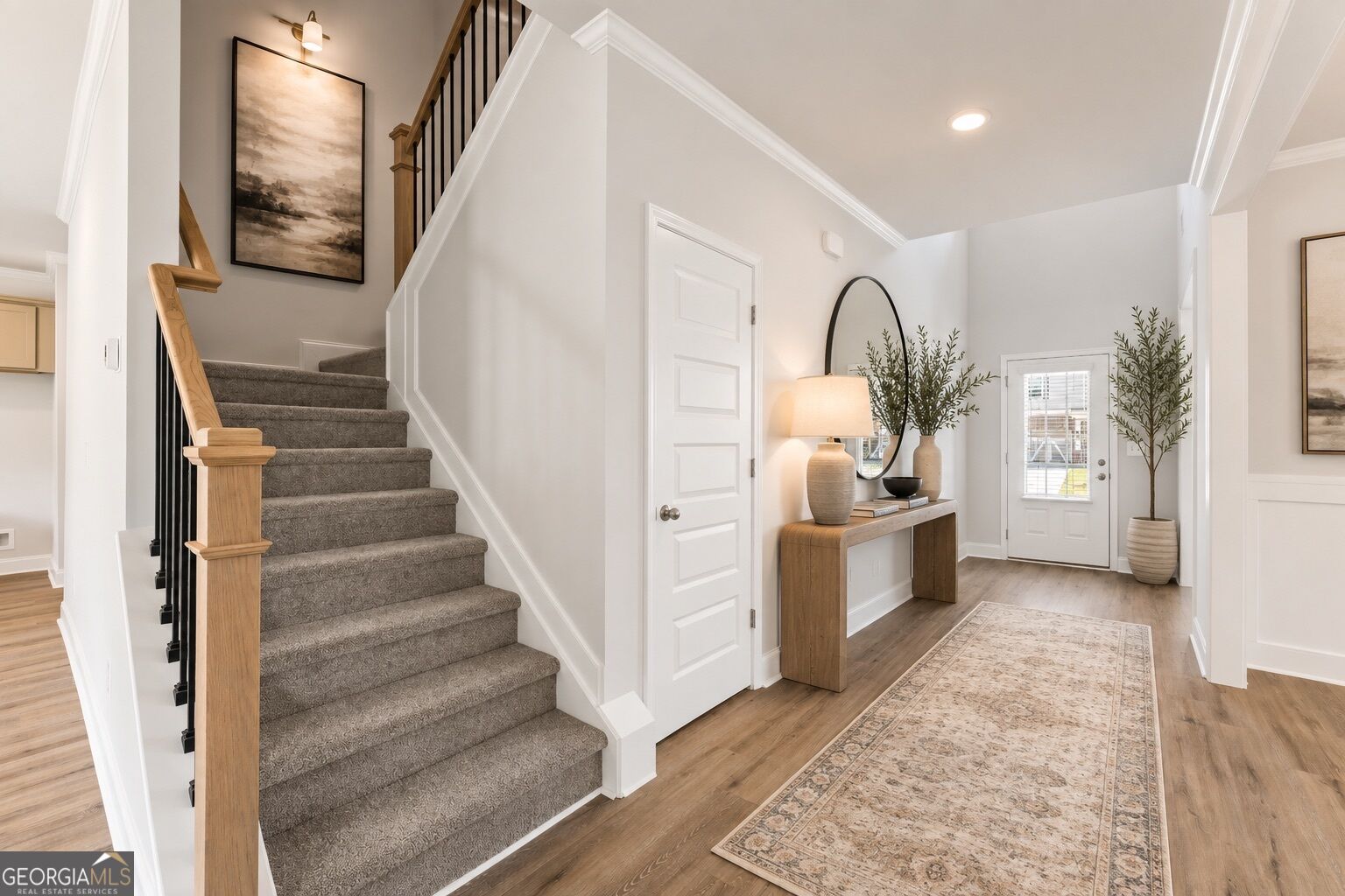 7376 Rocklin Lane Property Photo 4