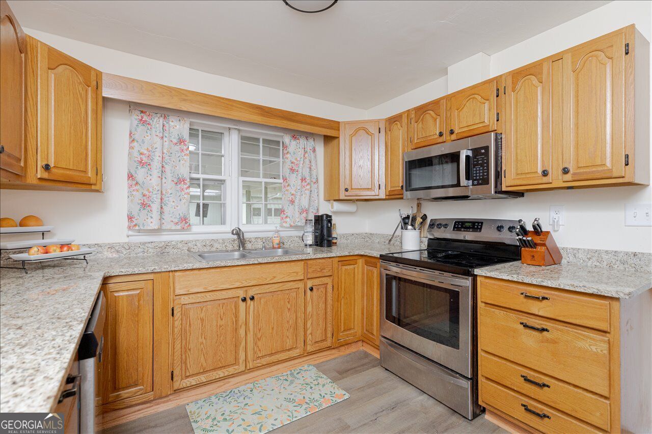 411 Arrowhead Trail Property Photo 19