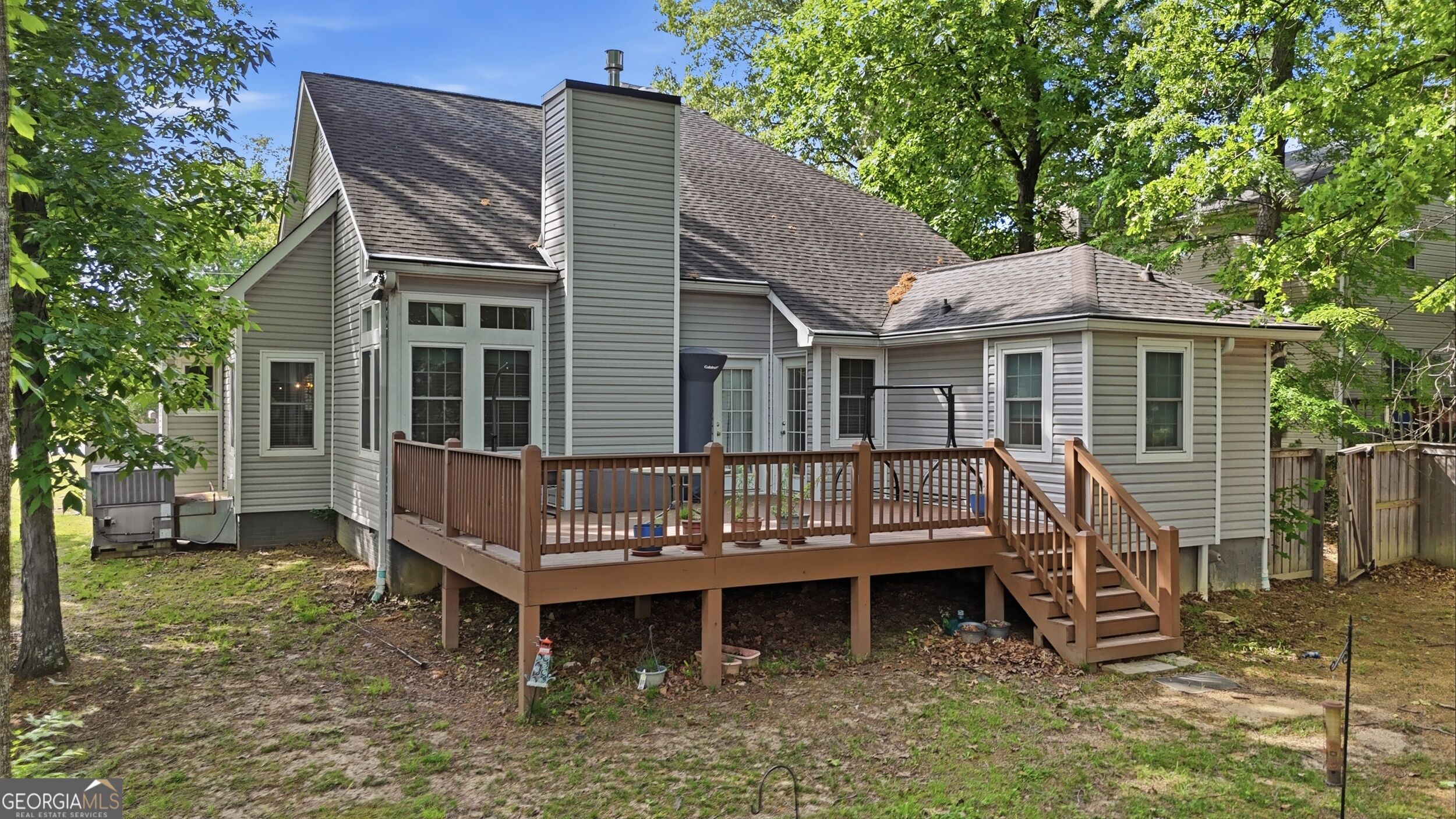 2418 Charleston Square Property Photo 22