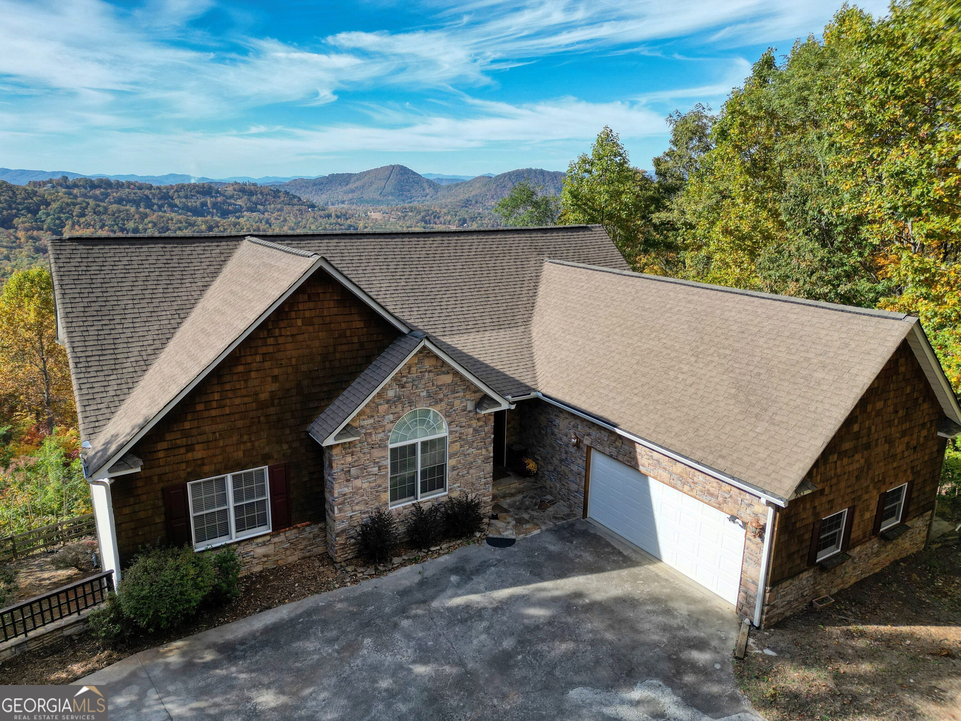 883 Ramey Mountain Road Property Photo 1